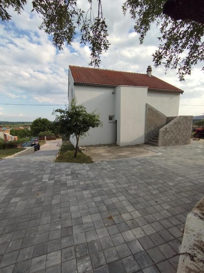 Misljen Apartmants Zadar Exterior photo